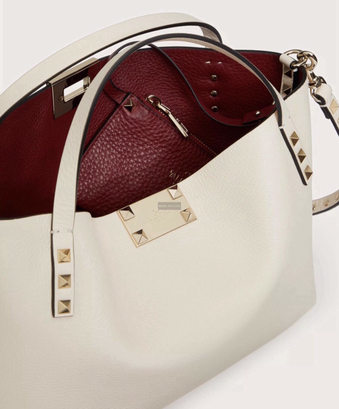 Valentino Garavani Rockstud Tote Bag in Ivory Grainy Calfskin